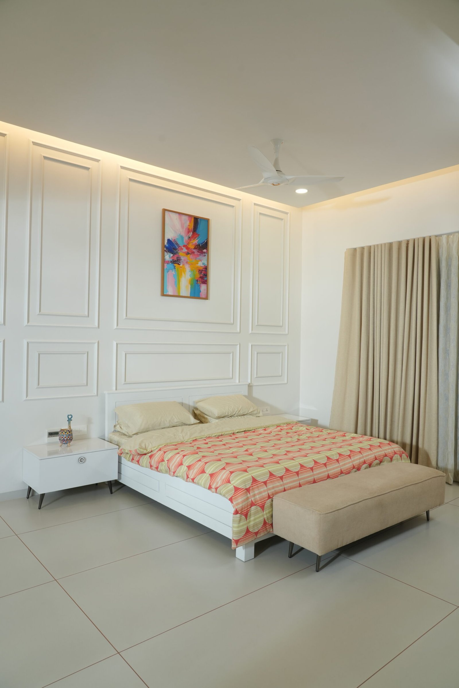 Neutral living room with pendant lights
